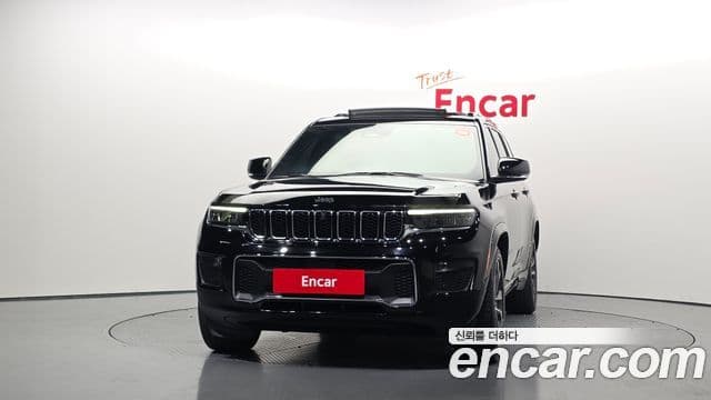 Jeep Grand Cherokee 2022 — ფოტო 3/20
