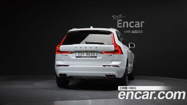 Volvo XC60 2019 — Şəkil 4/20