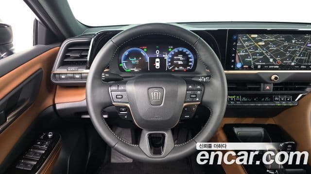 Toyota Crown Crossover 2025 — Şəkil 11/33