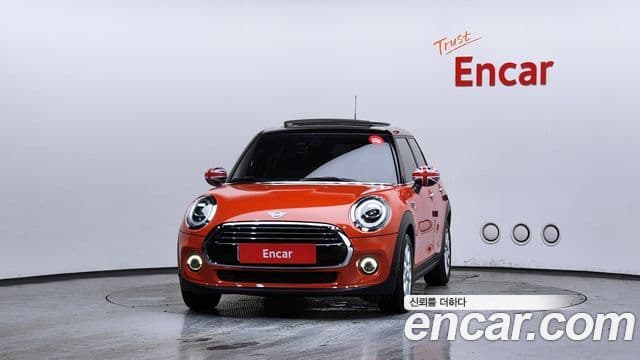 Mini Cooper 2021 — Şəkil 29/33