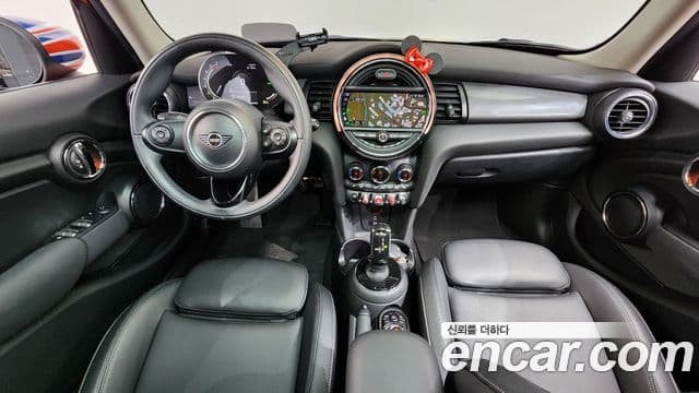 Mini Cooper 2021 — Şəkil 9/33