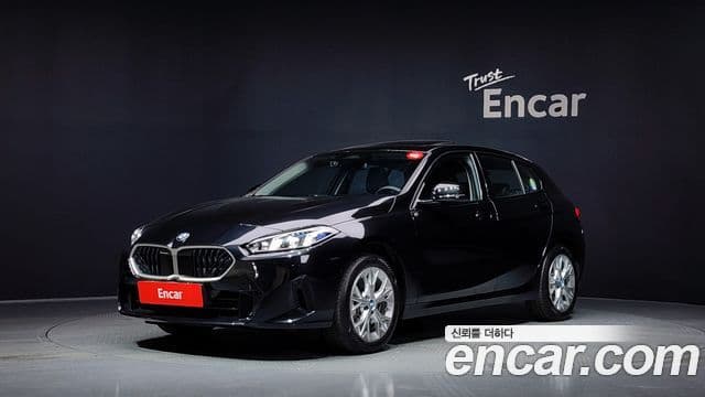 BMW 1 Series 2025 — Şəkil 9/20