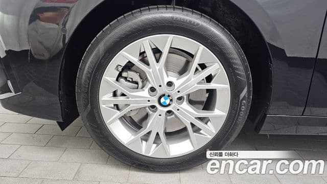 BMW 1 Series 2025 — Şəkil 4/20