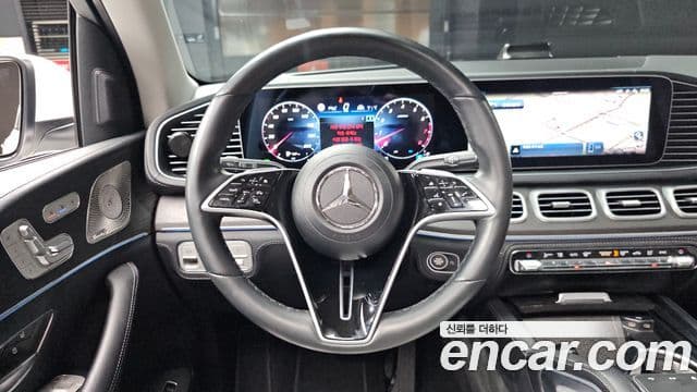 Mercedes-Benz GLE-Class 2023 — ფოტო 12/20
