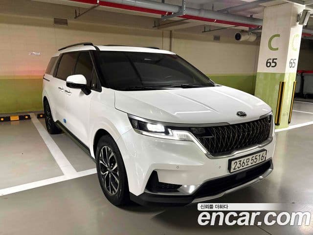 Kia Carnival 2020 — Фото 1/13