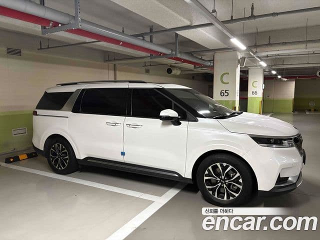 Kia Carnival 2020 — Фото 3/13