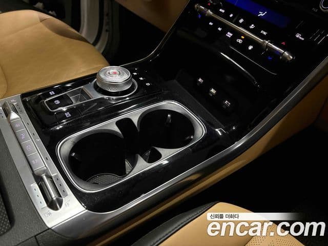 Kia Carnival 2020 — Фото 10/13