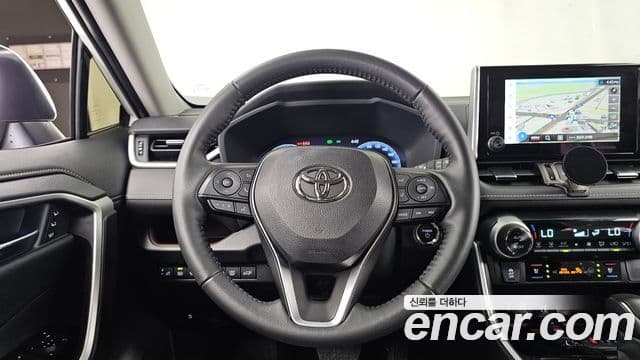 Toyota RAV4 2024 — Şəkil 13/20