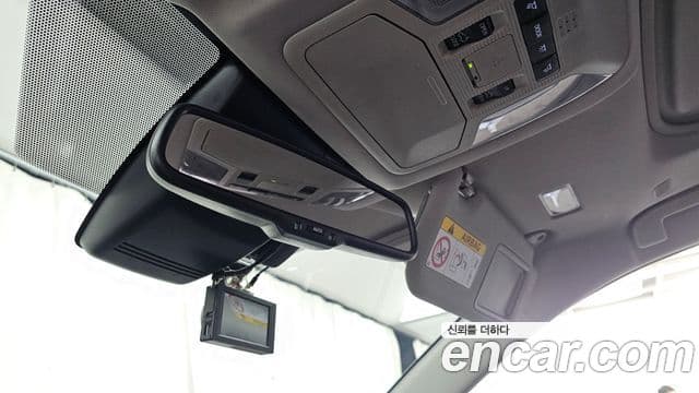 Toyota RAV4 2024 — Şəkil 17/20