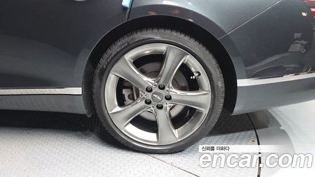 Genesis G80 2021 — ფოტო 1/37