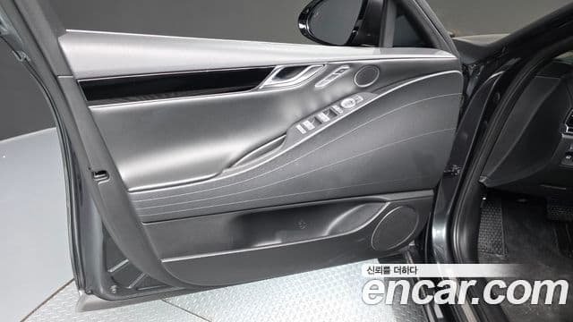 Genesis G80 2021 — ფოტო 4/37