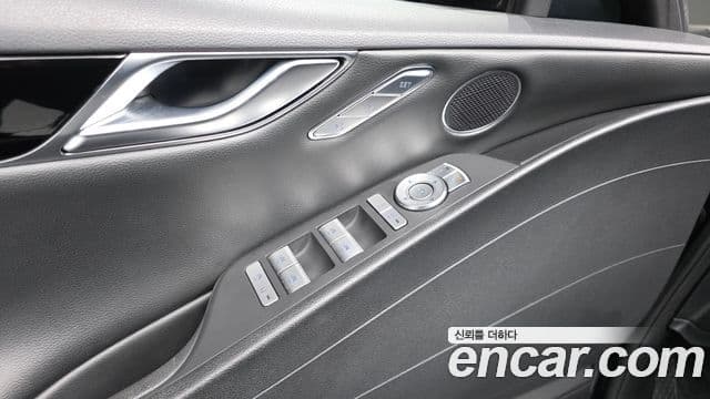 Genesis G80 2021 — ფოტო 3/37