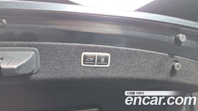 Genesis G80 2021 — ფოტო 12/37