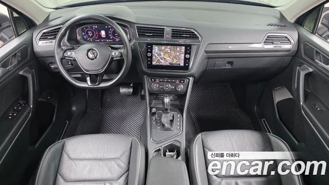 Volkswagen Tiguan Allspace 2020 — Фото 7/20