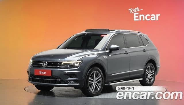 Volkswagen Tiguan Allspace 2020 — Фото 1/20