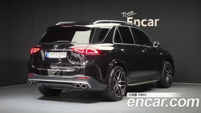 Mercedes-Benz GLE-Class 2022 — Фото 2/20