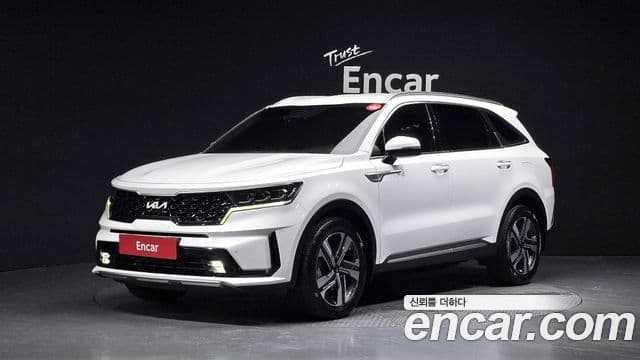 Kia Sorento 2022 — Фото 1/20