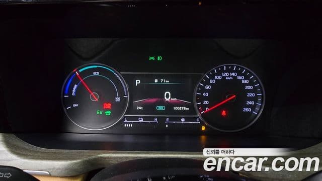 Kia Sorento 2022 — Фото 8/20