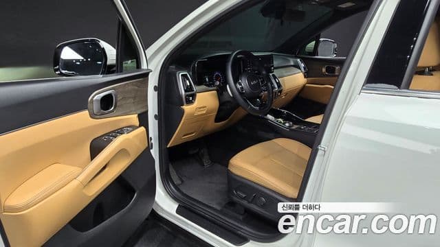 Kia Sorento 2022 — Фото 10/20