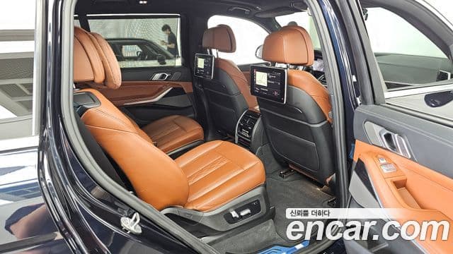 BMW X7 2021 — Şəkil 12/20