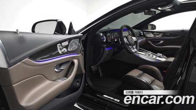 Mercedes-Benz AMG GT 2020 — Şəkil 10/20