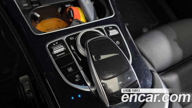 Mercedes-Benz GLC-Class 2018 — ფოტო 18/20