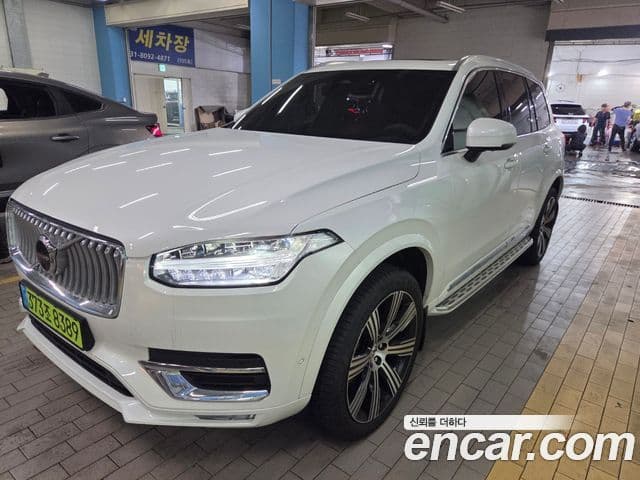 Volvo XC90 2025 — ფოტო 6/12