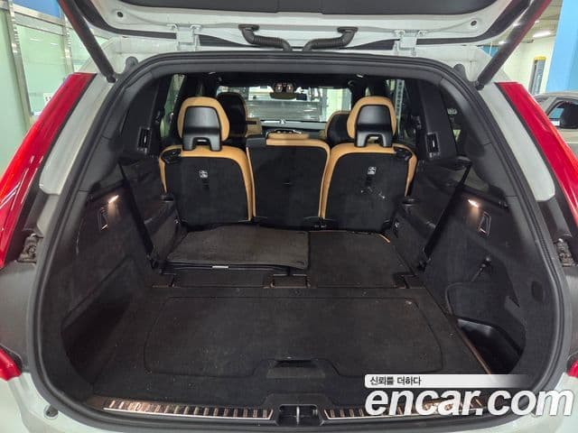 Volvo XC90 2025 — ფოტო 10/12