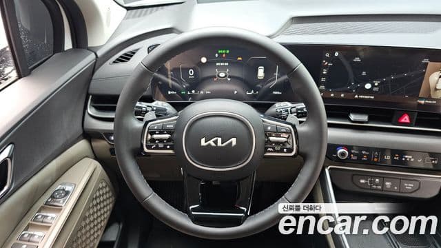 Kia Carnival 2024 — ფოტო 12/20