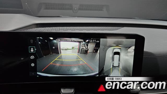 Kia Carnival 2024 — ფოტო 14/20