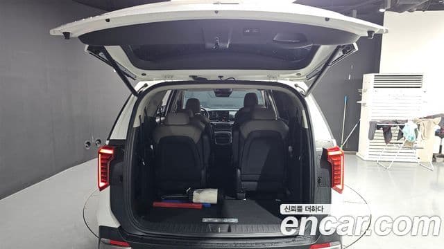 Kia Carnival 2024 — ფოტო 20/20