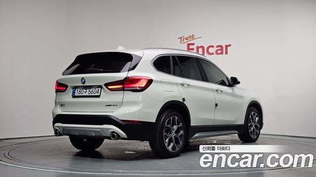 BMW X1 2021 — Şəkil 2/20
