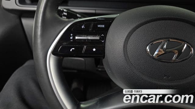 Hyundai Staria 2023 — Şəkil 17/20