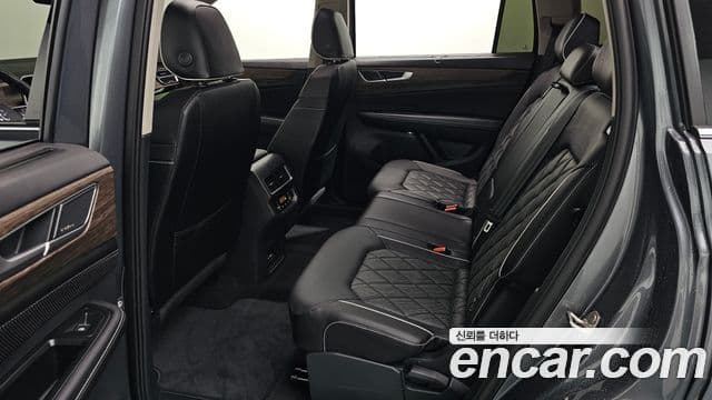 Volkswagen Atlas 2025 — ფოტო 11/20