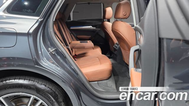 Audi Q5 2022 — ფოტო 11/20