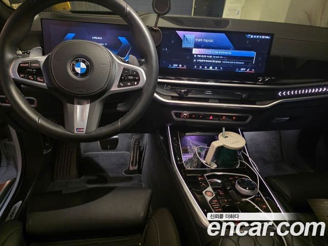 BMW X7 2024 — Photo 8/12