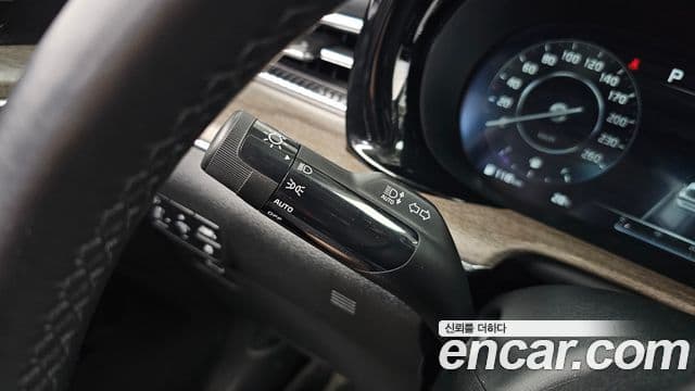 Kia K5 2020 — Şəkil 16/20