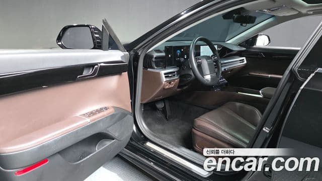Hyundai Grandeur 2023 — ფოტო 10/20