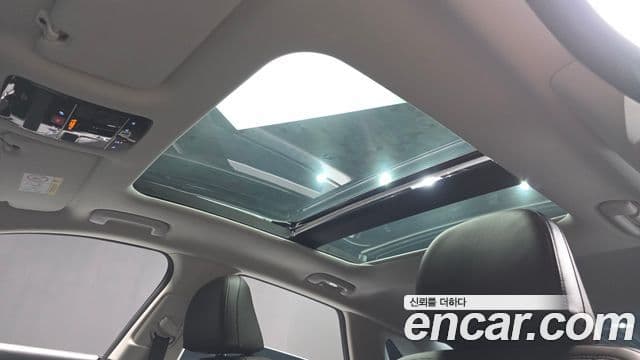 Hyundai Grandeur 2023 — ფოტო 19/20