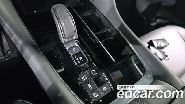 Toyota Alphard 2025 — Фото 9/20