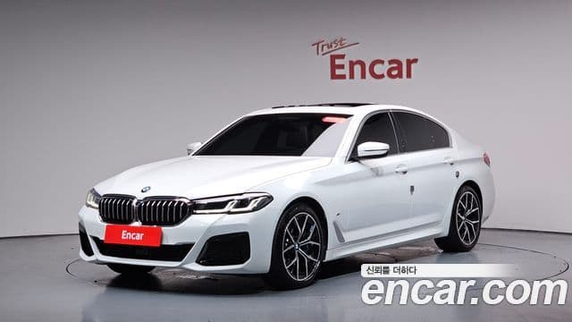 BMW 5 Series 2023 — ფოტო 10/20