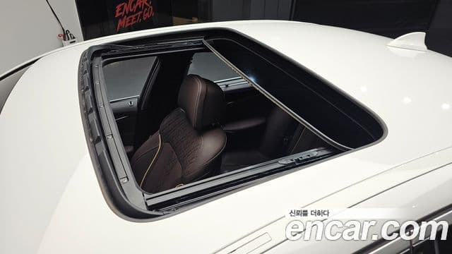 BMW 5 Series 2023 — ფოტო 20/20