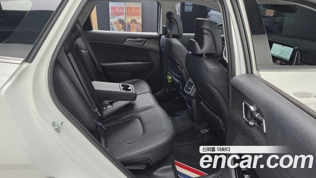 Kia Sportage 2021 — Şəkil 11/20
