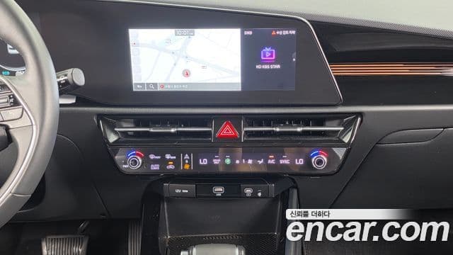 Kia Niro 2022 — Фото 14/20