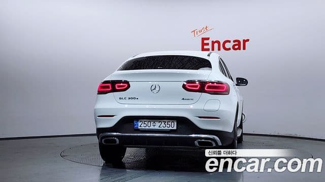Mercedes-Benz GLC-Class 2021 — Şəkil 4/20