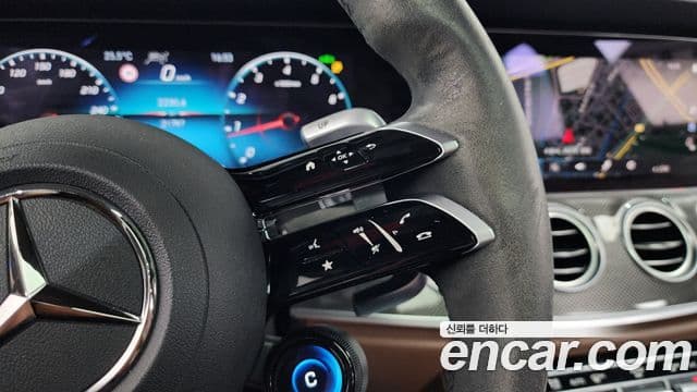 Mercedes-Benz E-Class 2021 — Şəkil 15/20