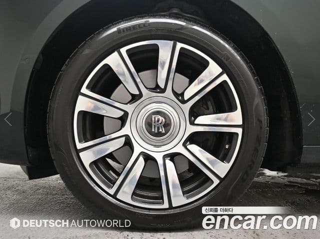 Rolls-Royce Ghost 2022 — ფოტო 5/20