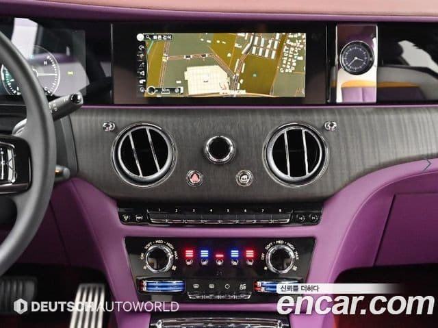 Rolls-Royce Ghost 2022 — ფოტო 14/20