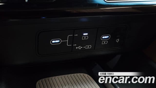 Hyundai Grandeur 2023 — Şəkil 12/20
