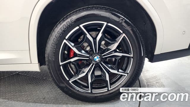 BMW X4 2024 — Photo 4/37